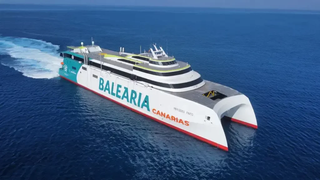 Mercedes Pinto Balearia Canarias
